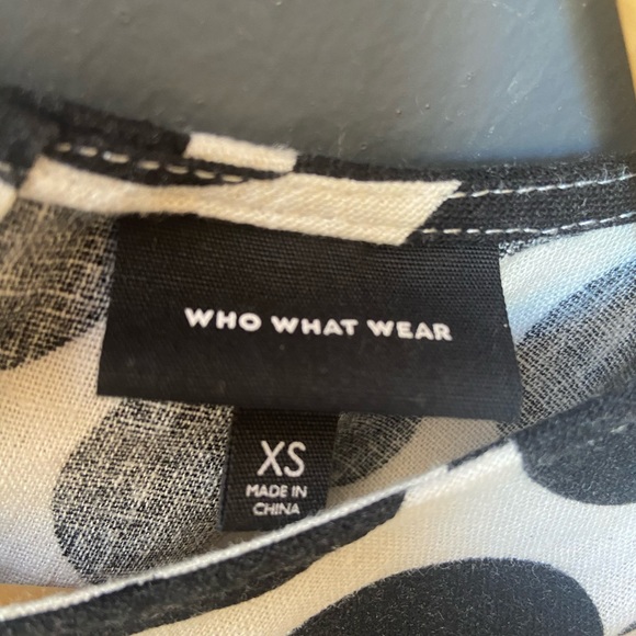 Who what wear black/white polka dot blouse - Picture 3 of 3